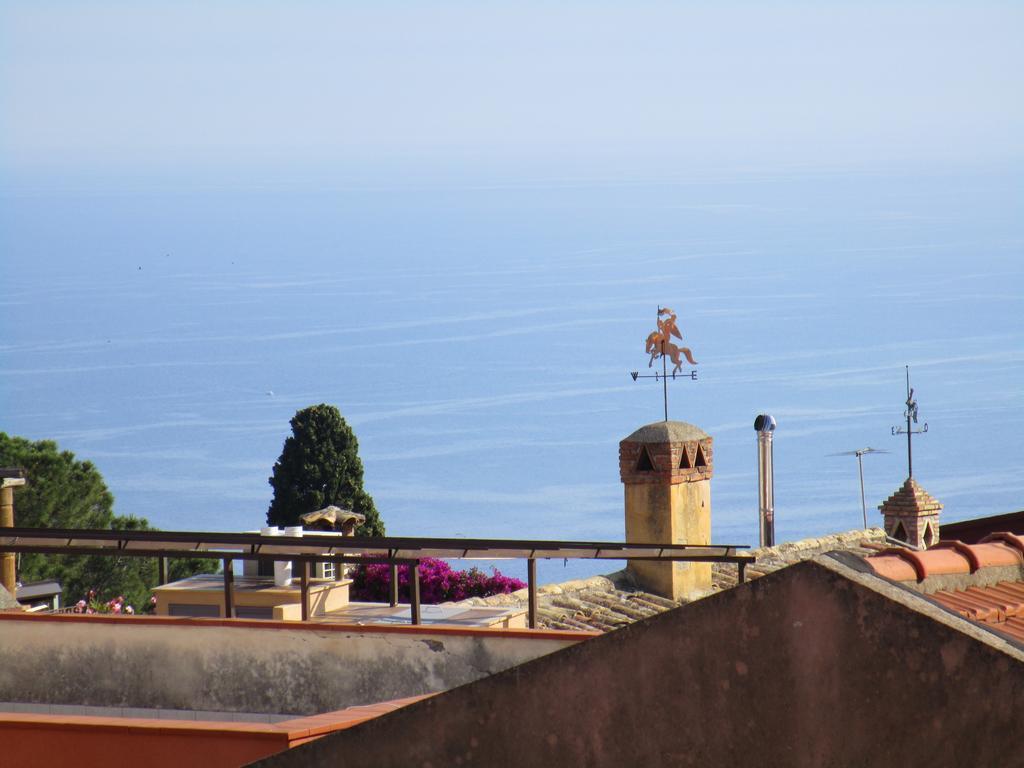 Arche Apartment Taormina Kamer foto